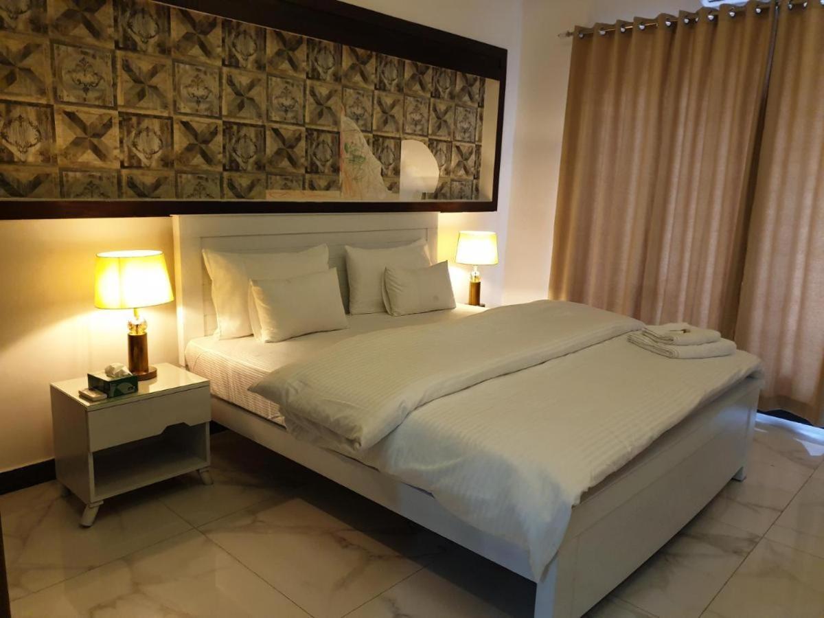 B&B Mumtaz City Islamabad Exterior photo