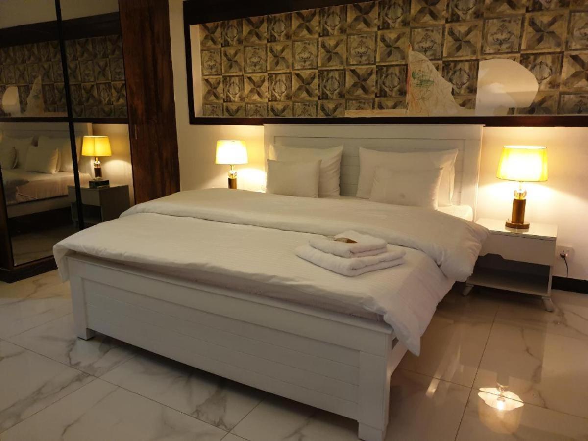 B&B Mumtaz City Islamabad Exterior photo